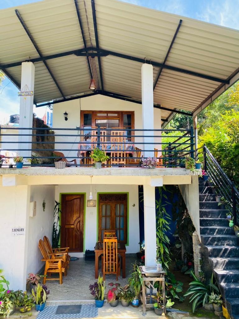 Mellow Homestay Ella Exterior photo