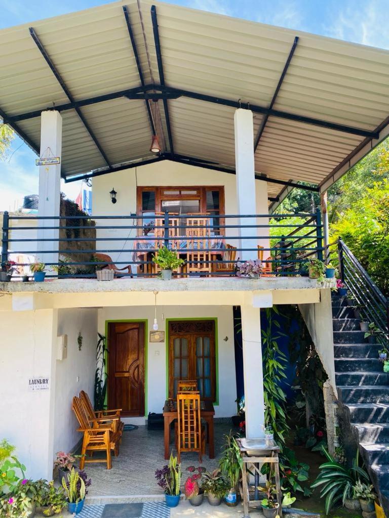 Mellow Homestay Ella Exterior photo